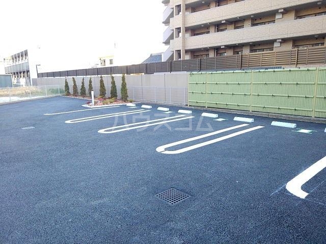 3/10 駐車場
