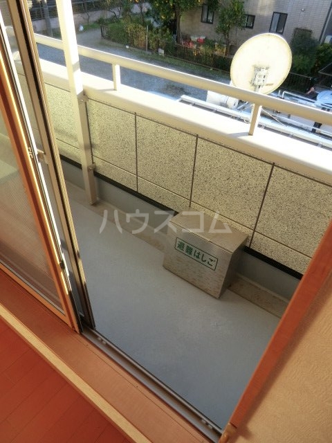 18/25 バルコニー