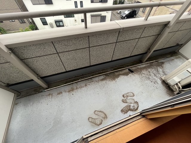 22/30 バルコニー