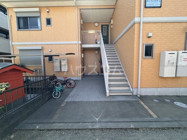 29/29 エントランス