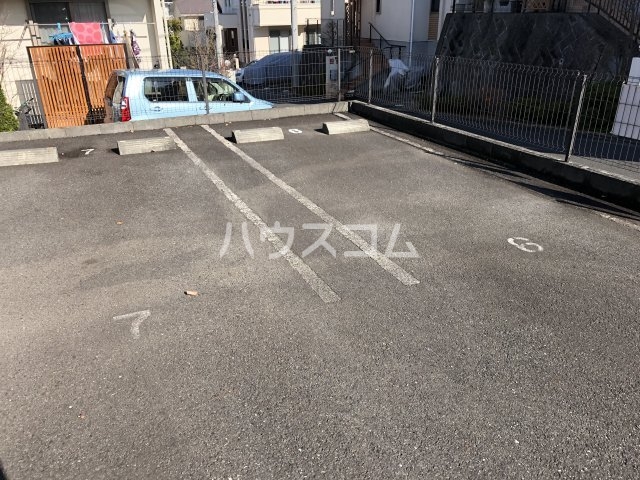 2/11 駐車場
