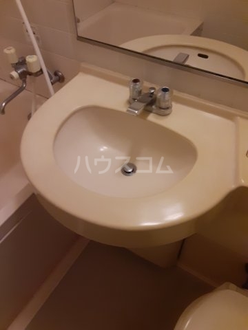 14/25 洗面
