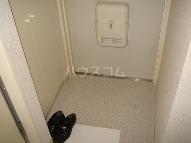 5/23 玄関