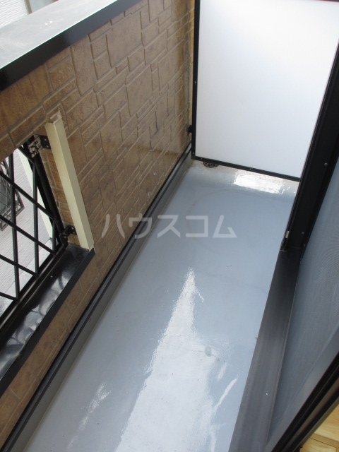 23/30 バルコニー