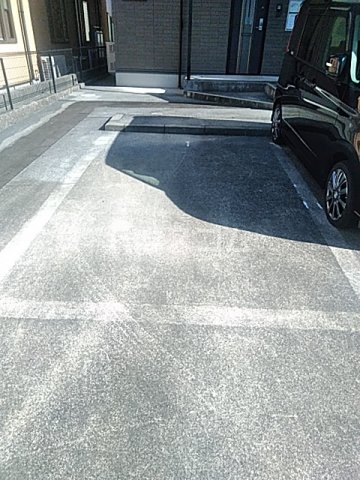 2/7 駐車場