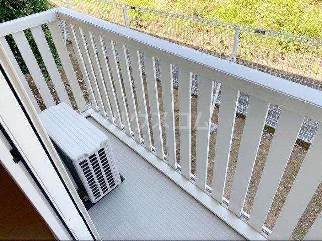 13/22 バルコニー