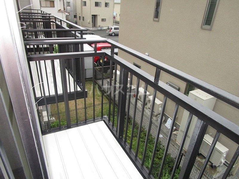 22/28 バルコニー