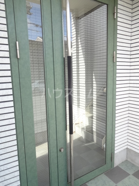 29/30 エントランス