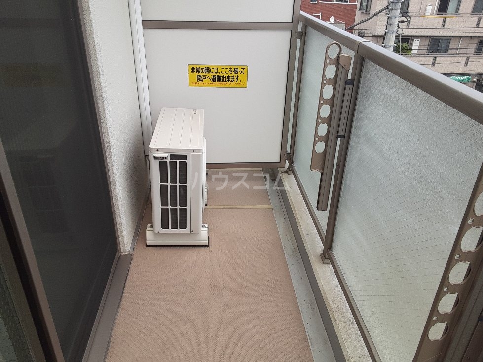 13/27 バルコニー