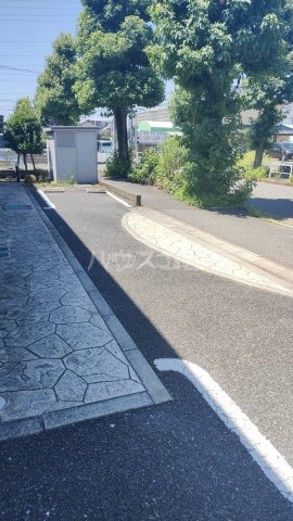 8/11 駐車場