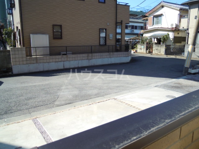 22/30 駐車場