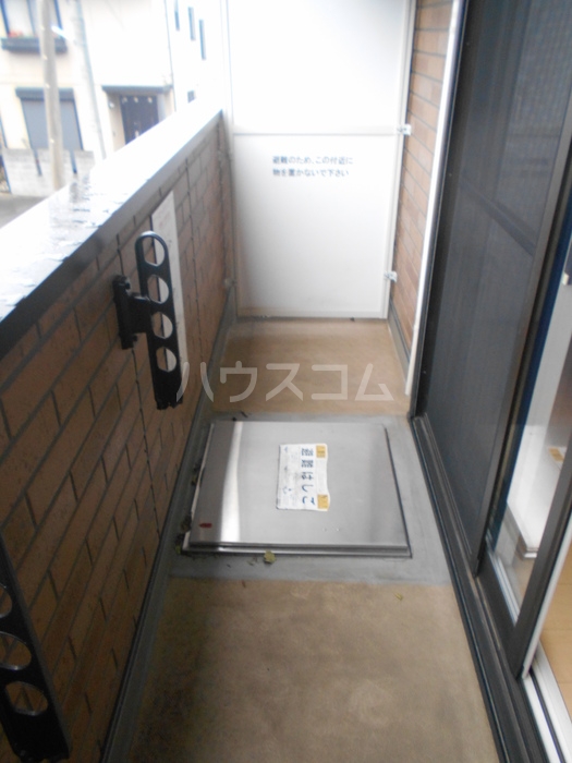 14/28 バルコニー