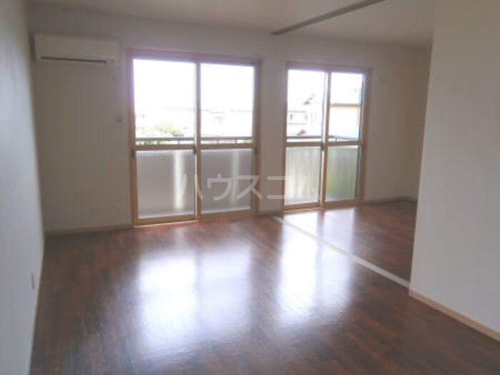 3/17 リビング/ダイニング