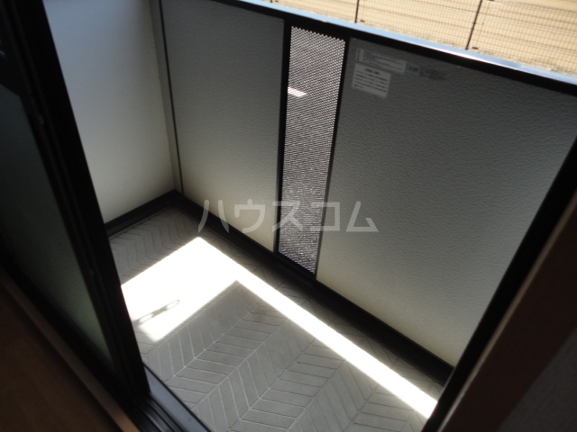 17/27 バルコニー