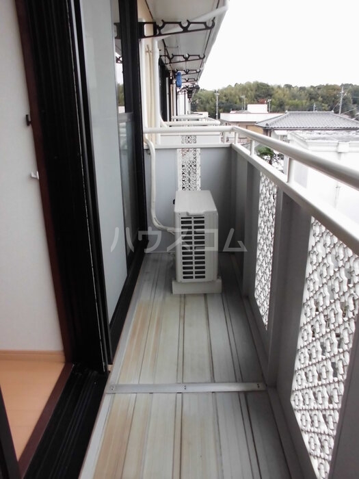 14/23 バルコニー