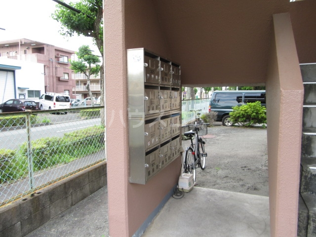 21/26 エントランス