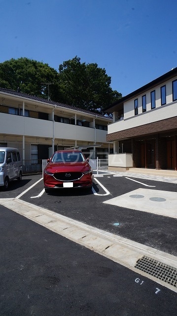 25/30 駐車場