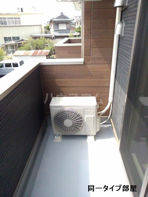 13/16 バルコニー