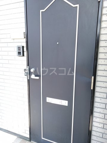 21/28 エントランス