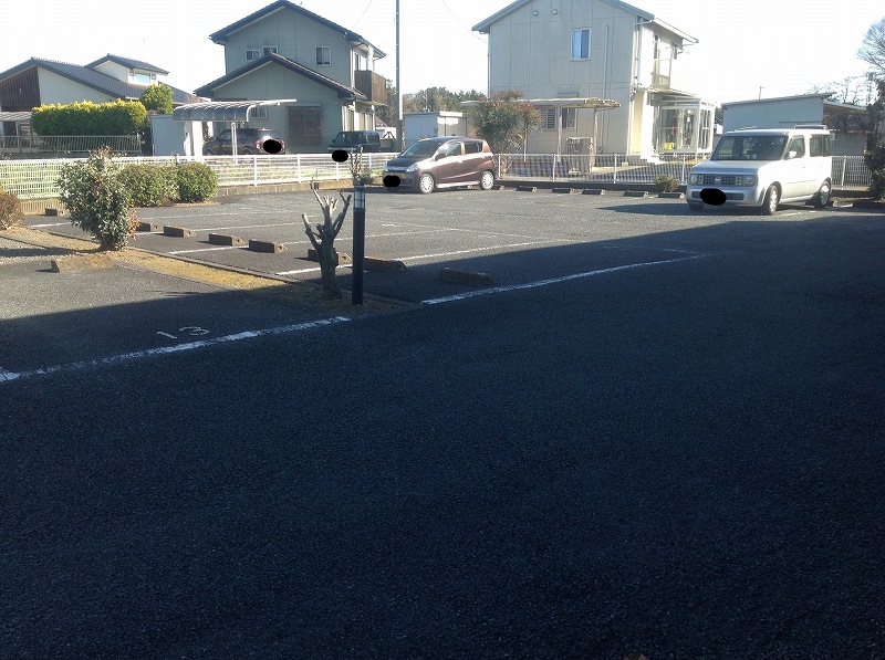 14/21 駐車場