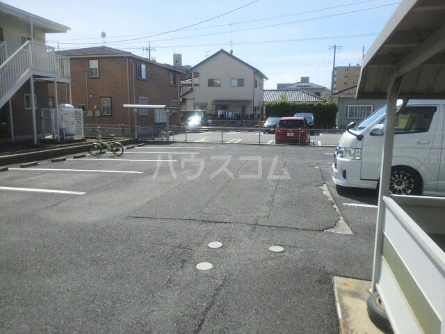 14/20 駐車場