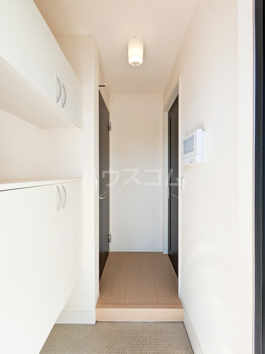 13/30 玄関
