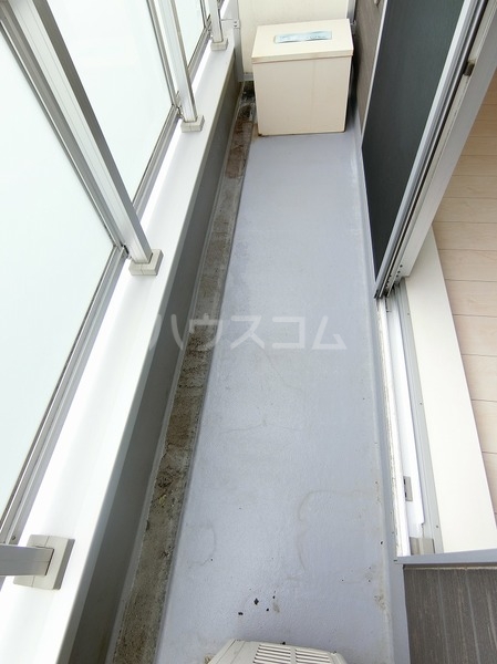 19/30 バルコニー