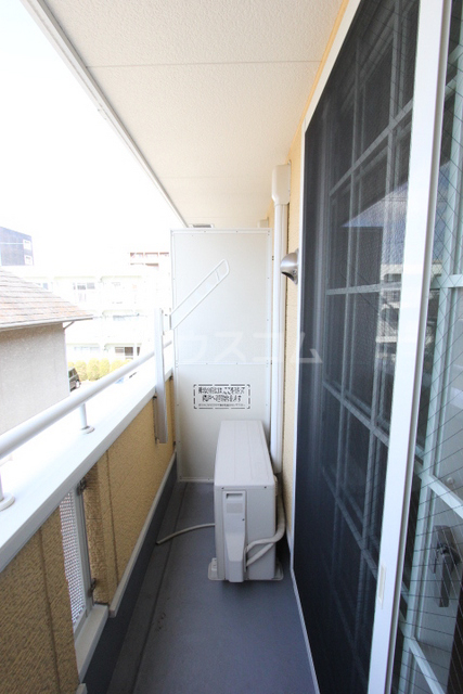 19/28 バルコニー