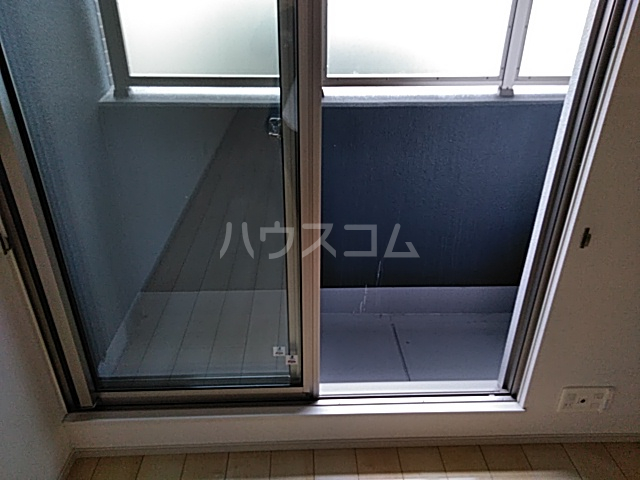 23/30 バルコニー