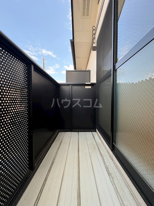 20/30 バルコニー