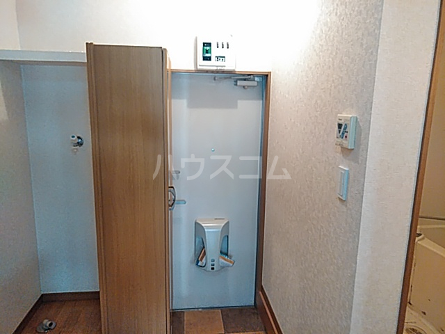 15/30 玄関