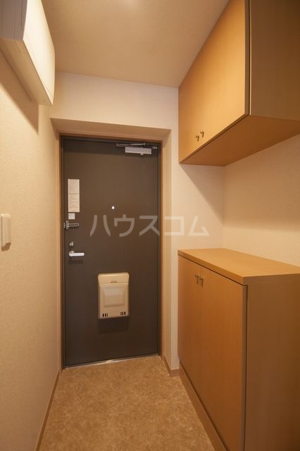 13/30 玄関