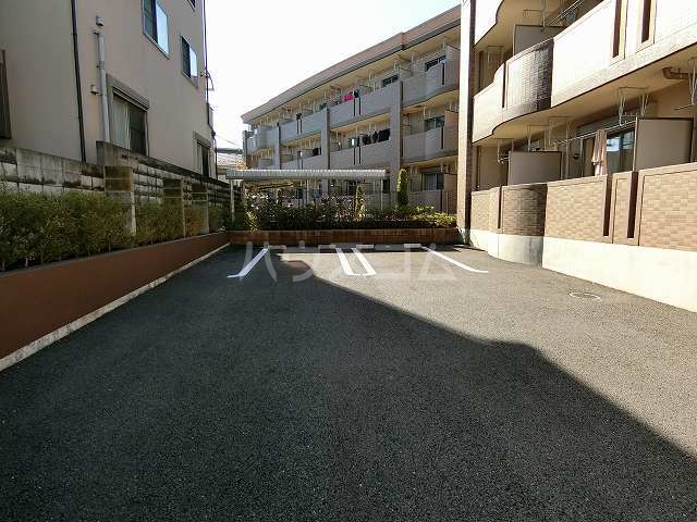 29/30 駐車場