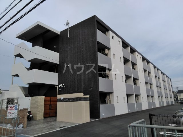 2/4 外観