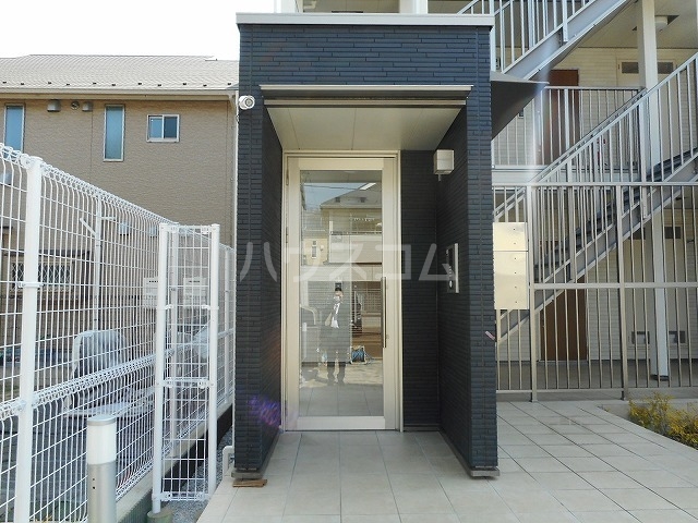 15/21 エントランス