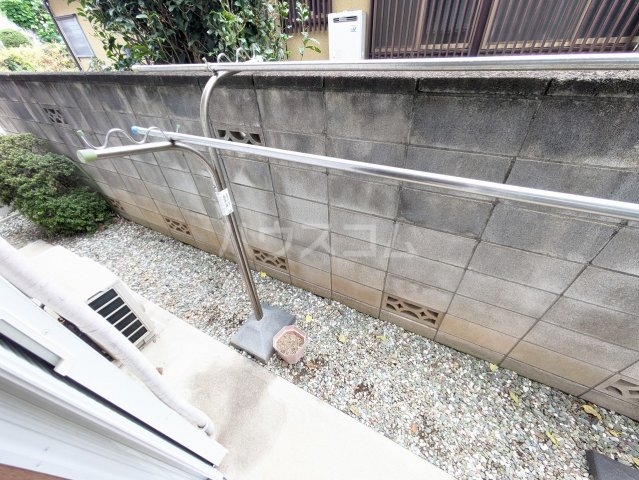 26/30 バルコニー