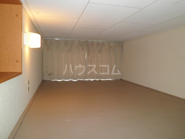 4/19 寝室