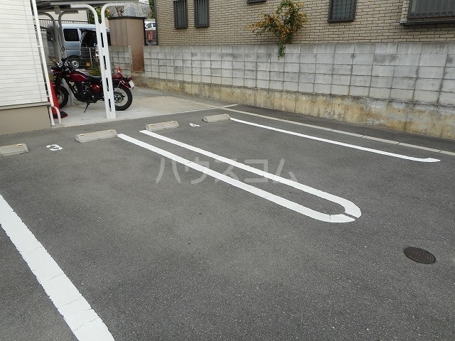 15/30 駐車場
