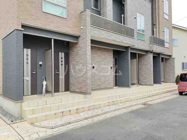 14/20 エントランス