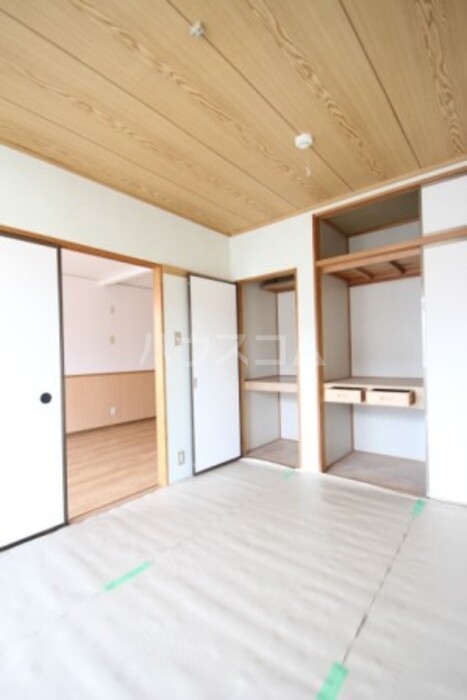 寝室