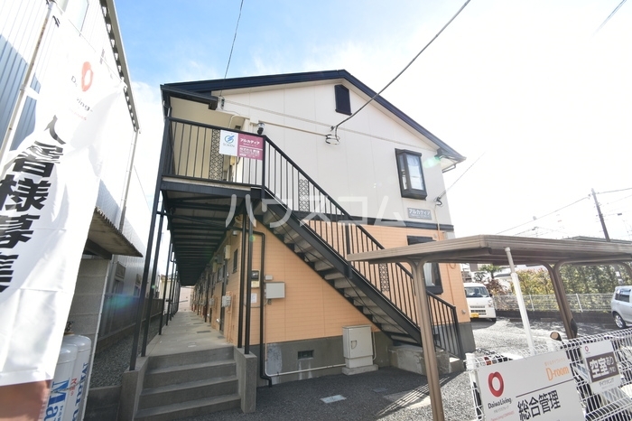 17/27 エントランス