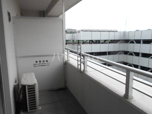 18/30 バルコニー