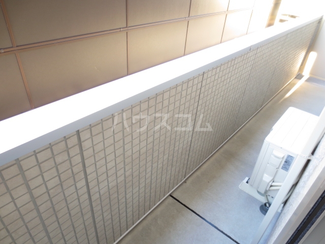 20/30 バルコニー