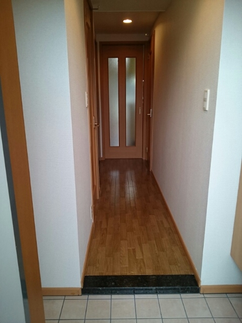 5/23 玄関