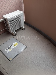 23/30 バルコニー