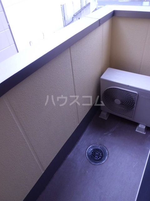 16/23 バルコニー