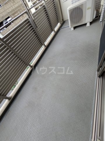 19/30 バルコニー