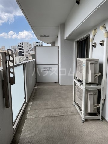 19/30 バルコニー