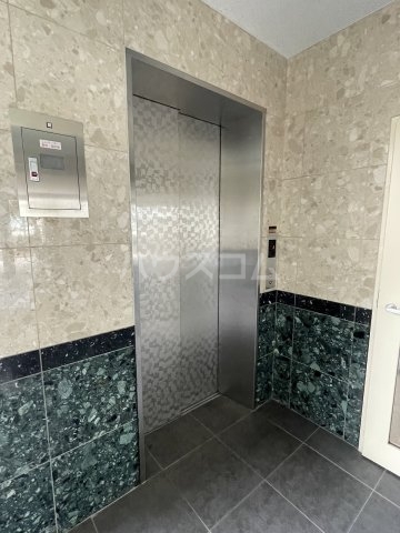 29/30 エントランス