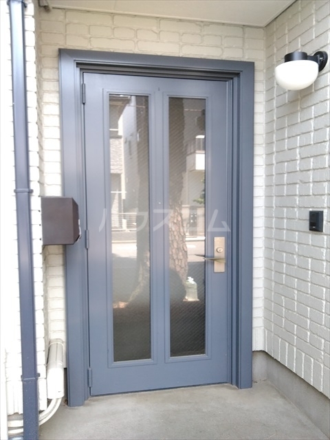 2/11 エントランス